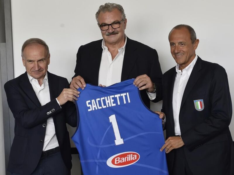 Agguato a Sacchetti preview