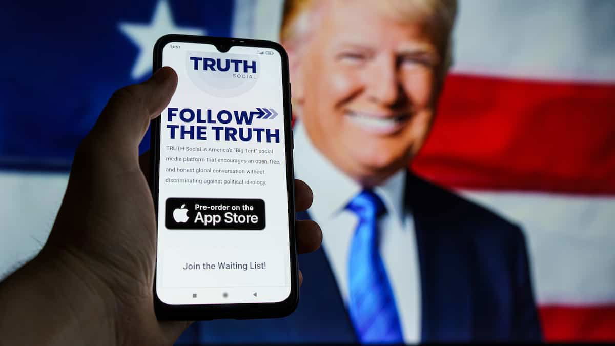 Truth Social, la verità di Trump article-post