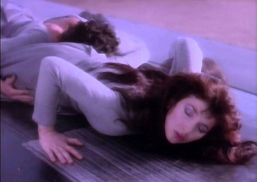 Le canzoni di Stranger Things: Running Up That Hill preview