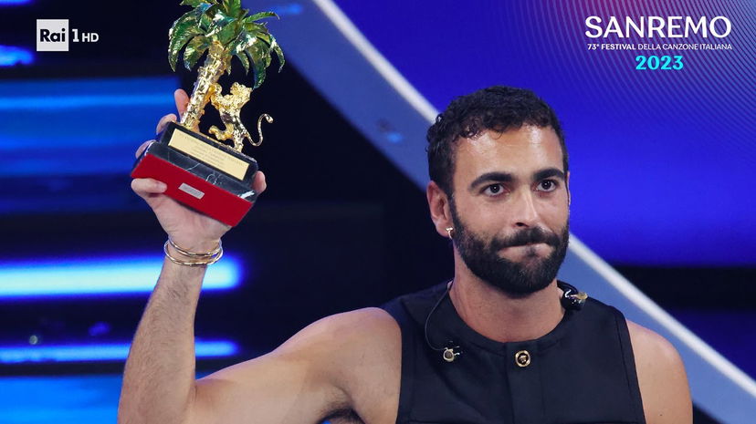 La madre di Mengoni preview