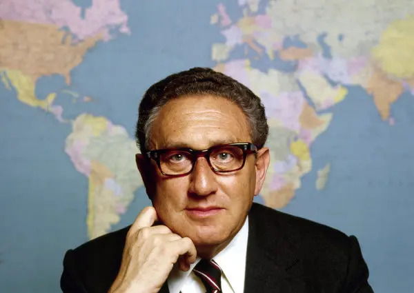 Leadership, la Realpolitik di Kissinger article-post