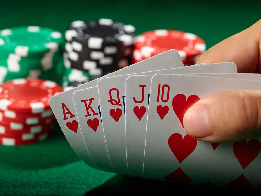 Come giocare bene a poker su Legiano article-post