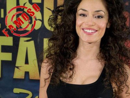 Isola dei Famosi: flirt in vista per Raffaella Fico article-post