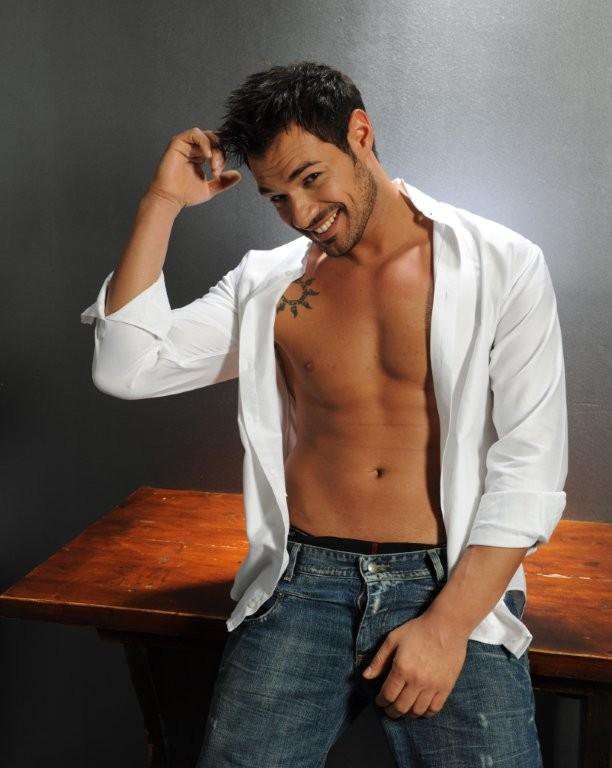 Leonardo Greco: nuove foto posate preview