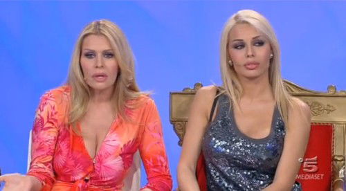 trono rosa trono rosa