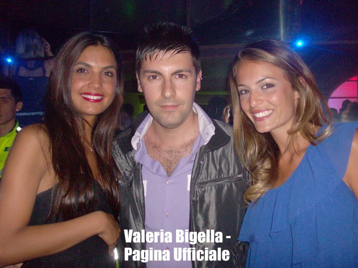 Gianfranco Apicerni,Valeria Bigella,Ramona Amodeo e Ludovica Chieffo in discoteca preview