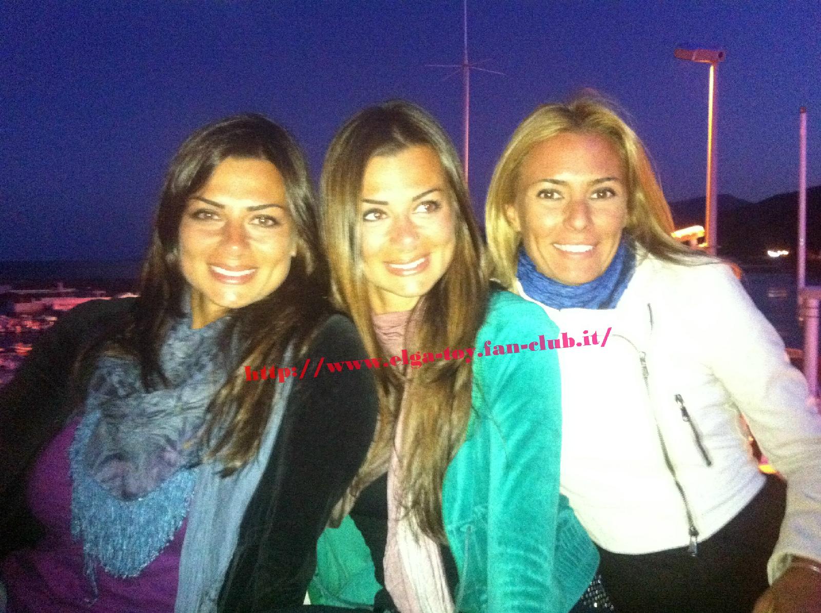 Elga e Serena Enardu Elga e Serena Enardu