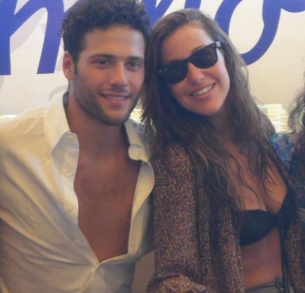 L’opinione di una blogghina che ha partecipato al raduno dello scorso anno con Antonio Passarelli e Teresanna Pugliese: “A noi Teresanna diceva che Francesco Monte era una persona moscia, priva di contenuti, con la quale non riusciva a dialogare e che dopo il bacio con lui non aveva provato alcuna emozione…” article-post