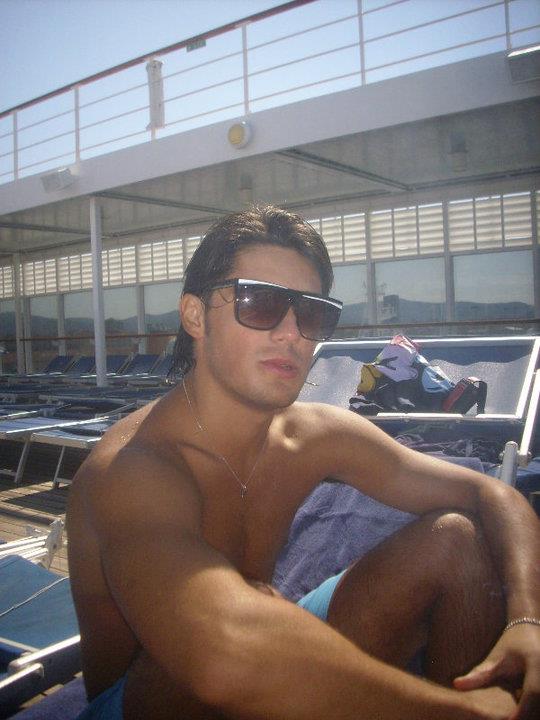 Marco Leonetti, corteggiatore del trono rosa: altre foto preview