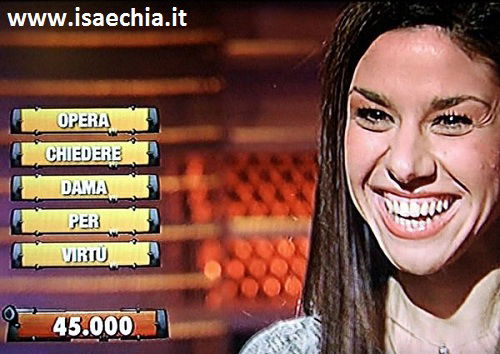 ‘Uomini e Donne’, la corteggiatrice del Trono blu Alessia Perrotta a ‘L’Eredità’ preview