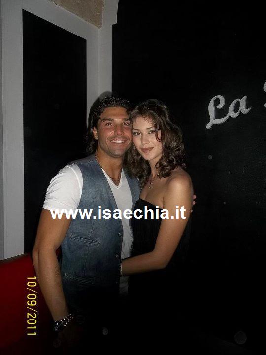 Giovanni Conversano ad una serata accompagnato dalla fidanzata Giada Pezzazioli article-post