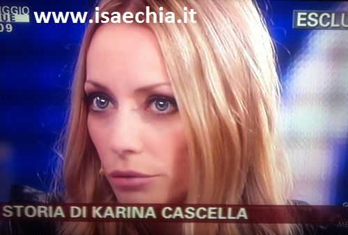 Karina Cascella a Pomeriggio Cinque: ‘Io non sono Ginevra, e Salvatore non è mio padre: non dovevo temere, ne tenerla in una campana di vetro..’ article-post