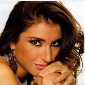 Margherita Zanatta: “Quella volta che calpestai la mano della De Filippi…” article-post