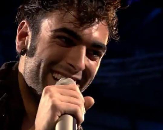 Fattore M: spazio dedicato a Marco Mengoni. Ieri sera Marco al concerto di Natale (in onda su Rai 2 il 24 Dicembre),stasera ospite ad ‘X Factor’ preview