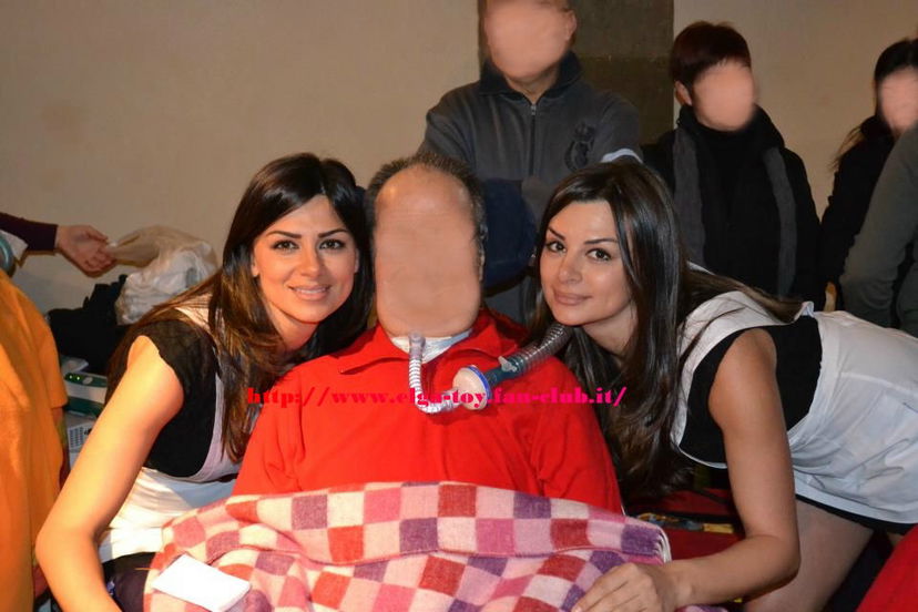 Serena ed Elga Enardu in un servizio di ‘Striscia la notizia’ che deve ancora andare in onda: foto preview