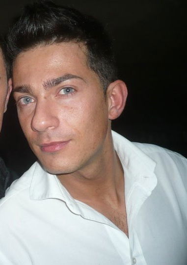 Andrea Cestoni del Trono under: foto preview