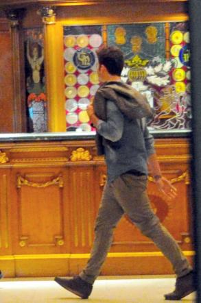 Belen Rodriguez e Stefano De Martino beccati insieme al ristorante ed in hotel Belen Rodriguez e Stefano De Martino beccati insieme al ristorante ed in hotel