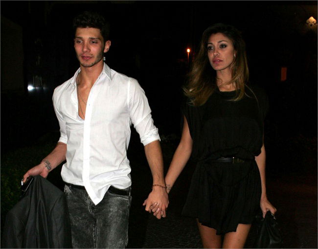 Belen Rodriguez e Stefano De Martino in ospedale: incidente con lo scooter sulla Tiburtina preview