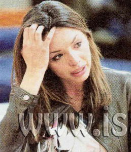 Ilenia Pastorelli, che autogol! In finale vanno Franco, Martina, Sabrina, Patrick e Gaia! article-post