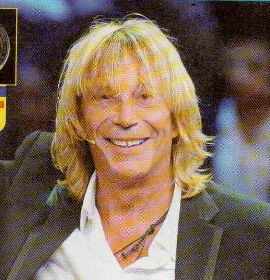 Enzo Paolo Turchi: “Per colpa di Antonella Elia ho perso il settanta percento del mio cachet!” preview