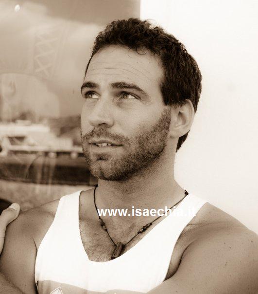 Dario Vitali del Trono under: foto preview