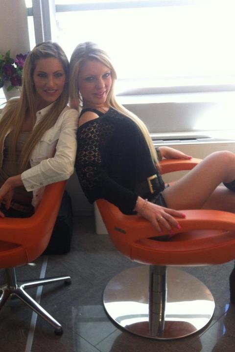 Protagoniste del Trono under nei camerini Protagoniste del Trono under nei camerini