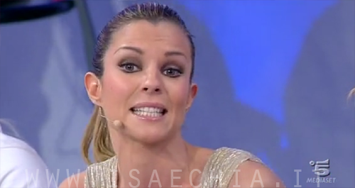 Maria De Filippi dixit, Roberta Ruiu respondit preview