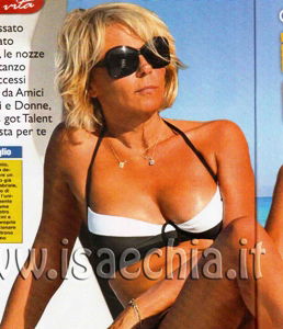 Quello che non sapete su Maria De Filippi: maternità, menopausa e sesso preview