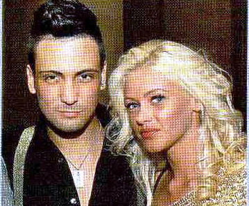 Eliana Cartella ritorna al passato / Tra naufraghi e Pupe è un Mare di Star! article-post