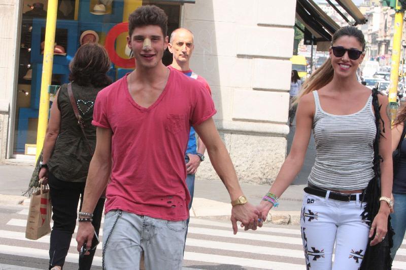 Belen Rodriguez e Stefano De Martino: foto article-post