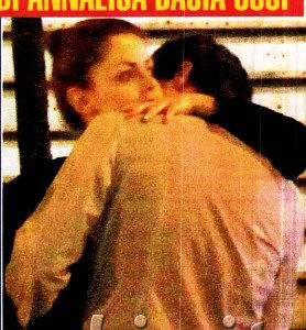 Il ragazzo di Annalisa Scarrone bacia così… article-post