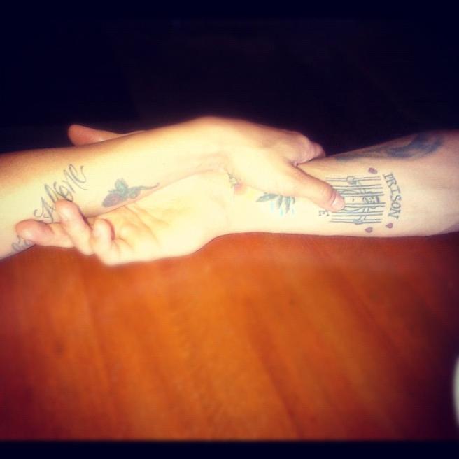 Elisabetta Canalis e Steve O: foto article-post