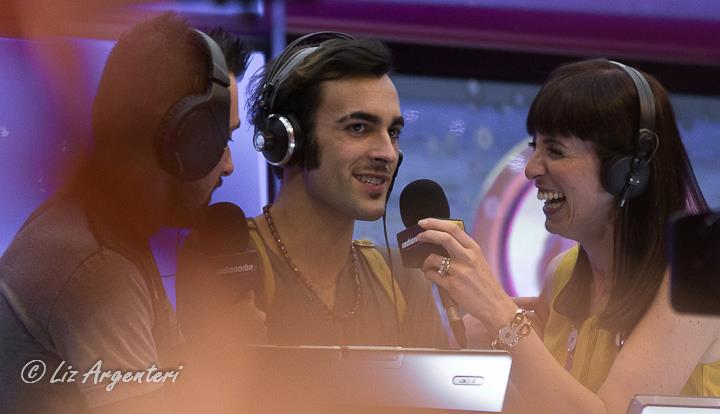 Fattore M: spazio dedicato a Marco Mengoni. L’esordio cinematografico del cartoon Lorax – Il guardiano della foresta e la colonna sonora. La promozione radio-televisiva e le parole del maestro Simonetti. La partecipazione al Sete di Radio Tour: resoconto e foto. preview