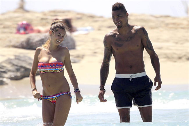 Melissa Satta e Kevin Prince Boateng con Simona Salvemini Melissa Satta e Kevin Prince Boateng con Simona Salvemini