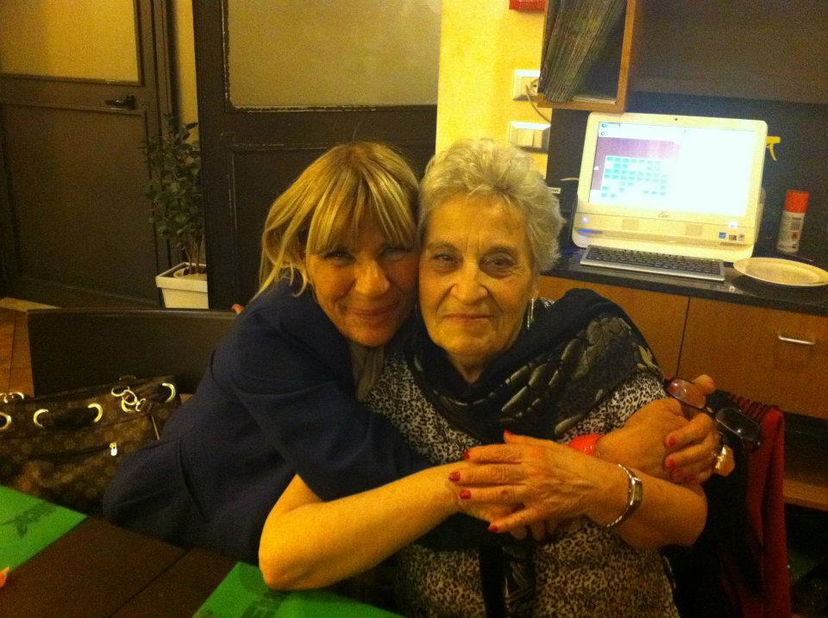 Le dame del Trono over a cena: foto preview