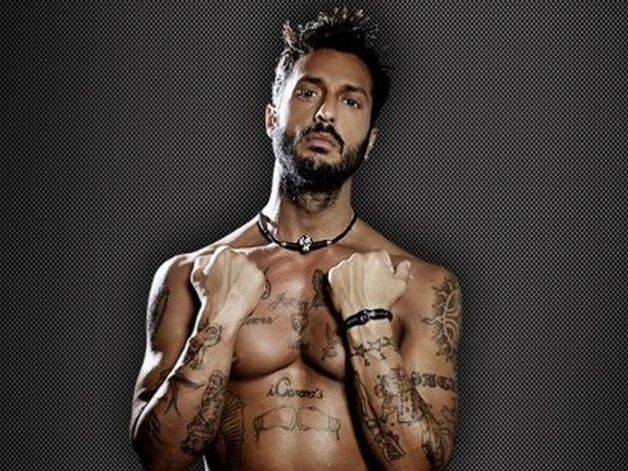 Vuoi disegnare il nuovo tatuaggio di Fabrizio Corona? preview