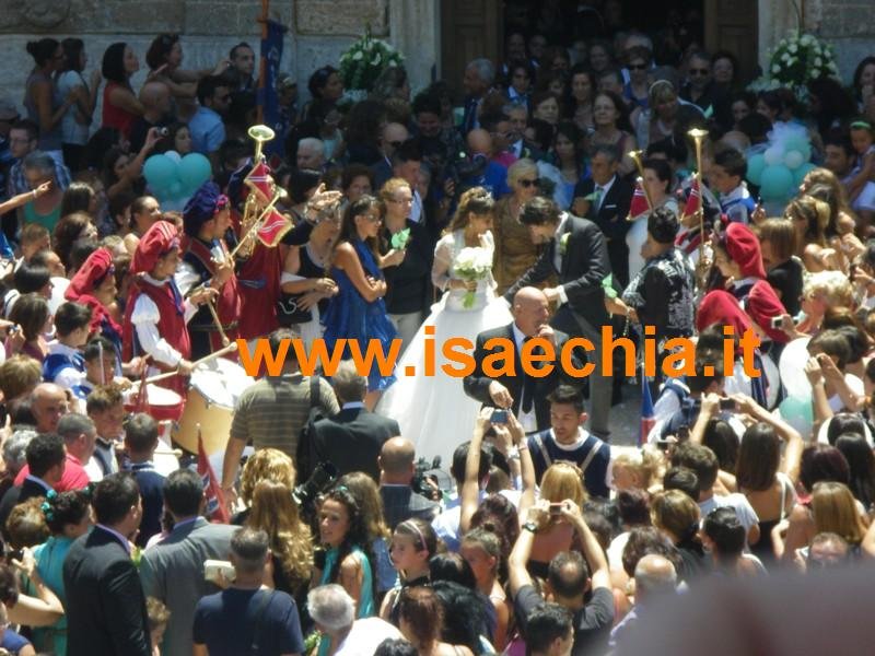 Antonella e Tony del Trono over si sono sposati ieri a San Vito dei Normanni: foto