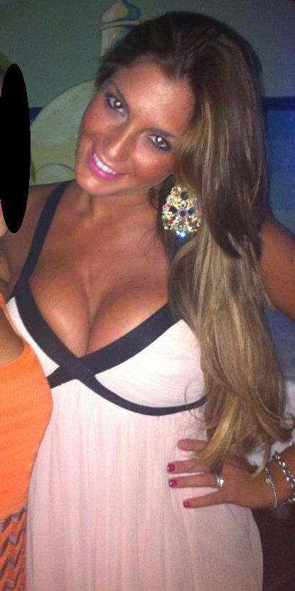 Chiara Sammartino chiude la sua fanpage su Facebook: il messaggio ai fan preview