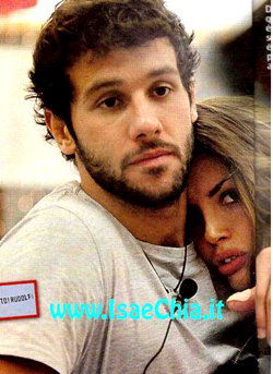 Rudolf Mernone e Ilenia Pastorelli: La passione decolla ma solo lontano dagli sguardi indiscreti article-post