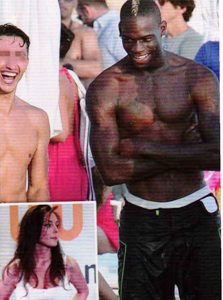 Raffaella Fico e Mario Balotelli: la soap continua. E l’ex di lui, Barbara Guerra: “Mario papà? Sono felice. Sempre che il figlio sia suo…” preview