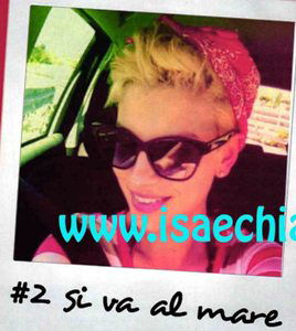 Emma Marrone ora ci dà un taglio! preview