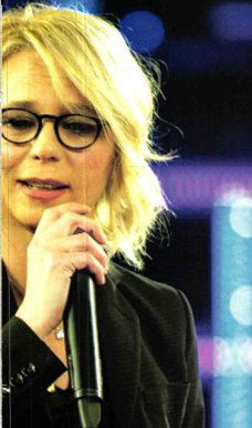 Clamoroso! Maria De Filippi lascia la tv? article-post