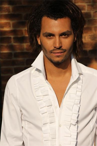 Daniel Mkongo: foto posate preview