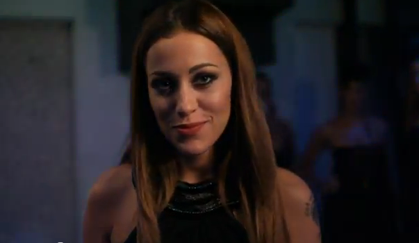 Teresanna Pugliese rassicura i fan su Facebook: “Ho avuto una lieve infezione ma adesso sto bene. E’ sempre divertente sapere dal web di essere incinta.” preview