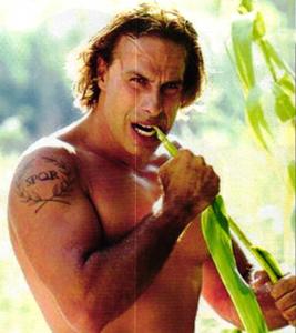 Vittorio Marcelli: in vacanza con Maddalena Corvaglia e Stef Burns preview