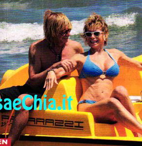 Carmen Russo ed Enzo Paolo Turchi: ballate con noi! article-post