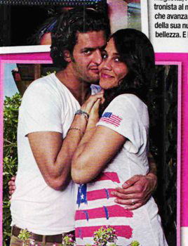 Costantino Vitagliano fa lo striptease per un’amica / Il pancino sospetto di Rosa Baiano article-post