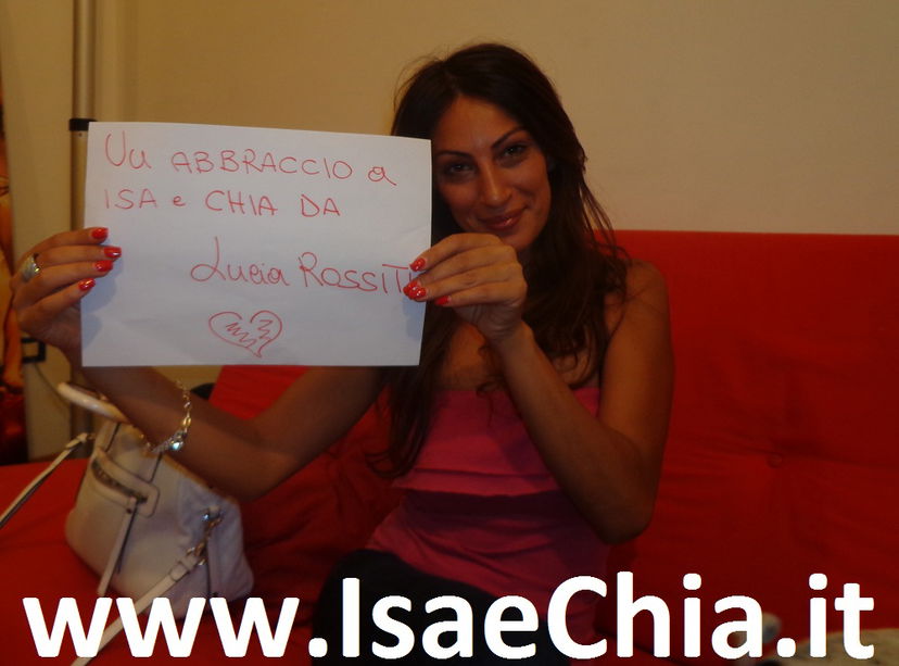 Lucia Rossitto a IsaeChia.it: ‘Stimo molto Maria De Filippi, e sogno di trovare l’amore sul trono!’ preview