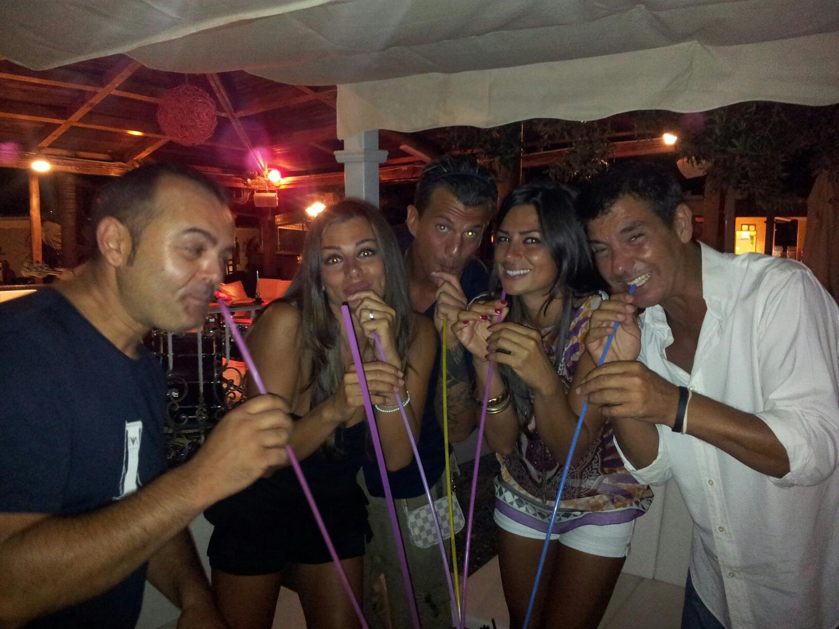 Serena,Elga e Gianfranco Enardu e Diego Daddi in discoteca: foto
