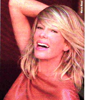 Alessia Marcuzzi e Francesco Facchinetti adottano… una Scimmia / Kasia Smutniak va a Sanremo / Le tre rose di Eva: qualcuno morirà preview